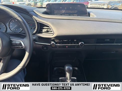 Used 2025 MAZDA CX-30 AWD 2.5 S w/ Preferred Package image 23