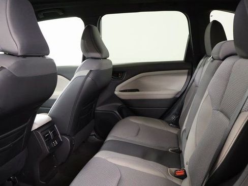 New 2026 Subaru Forester Premium image 29