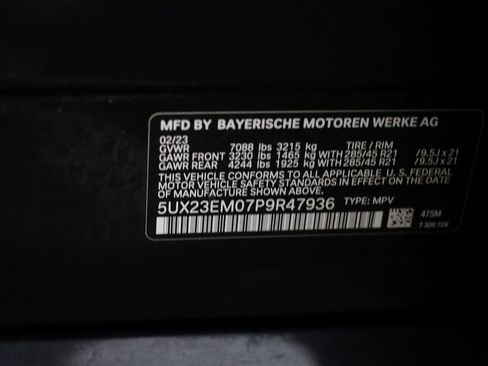 Certified 2023 BMW X7 xDrive40i w/ M Sport Package image 25