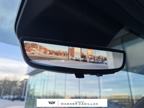 Used 2025 Cadillac Escalade Sport w/ LPO, ONYX Package image 25