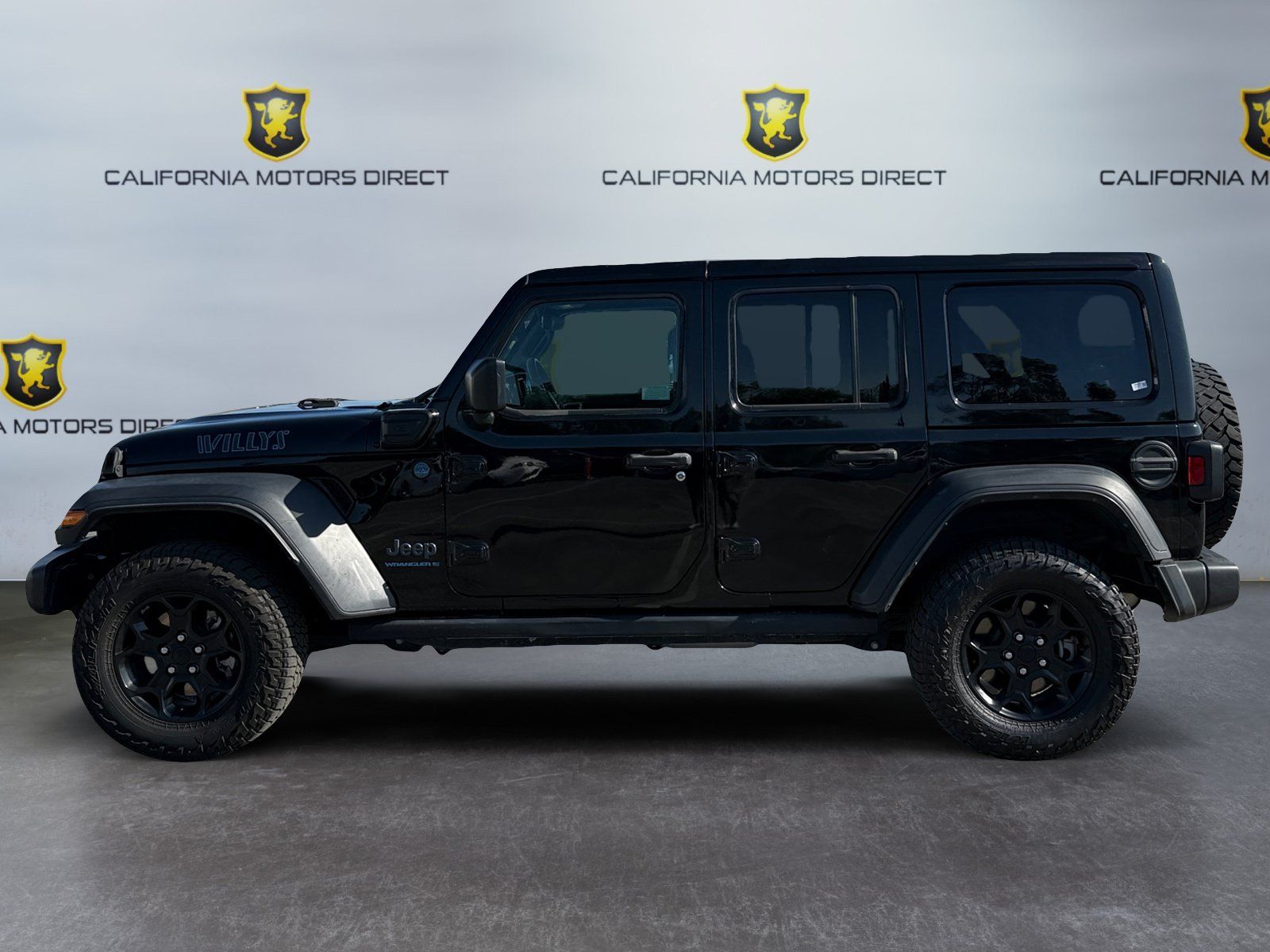 Used 2023 Jeep Wrangler Unlimited w/ 8.4" Radio Group AWD/4WD image 2