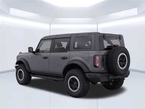 Used 2024 Ford Bronco Badlands AWD/4WD image 5