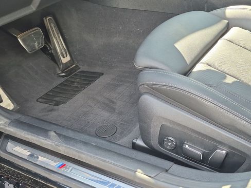 Used 2024 BMW i4 eDrive40 w/ M Sport Package RWD image 33