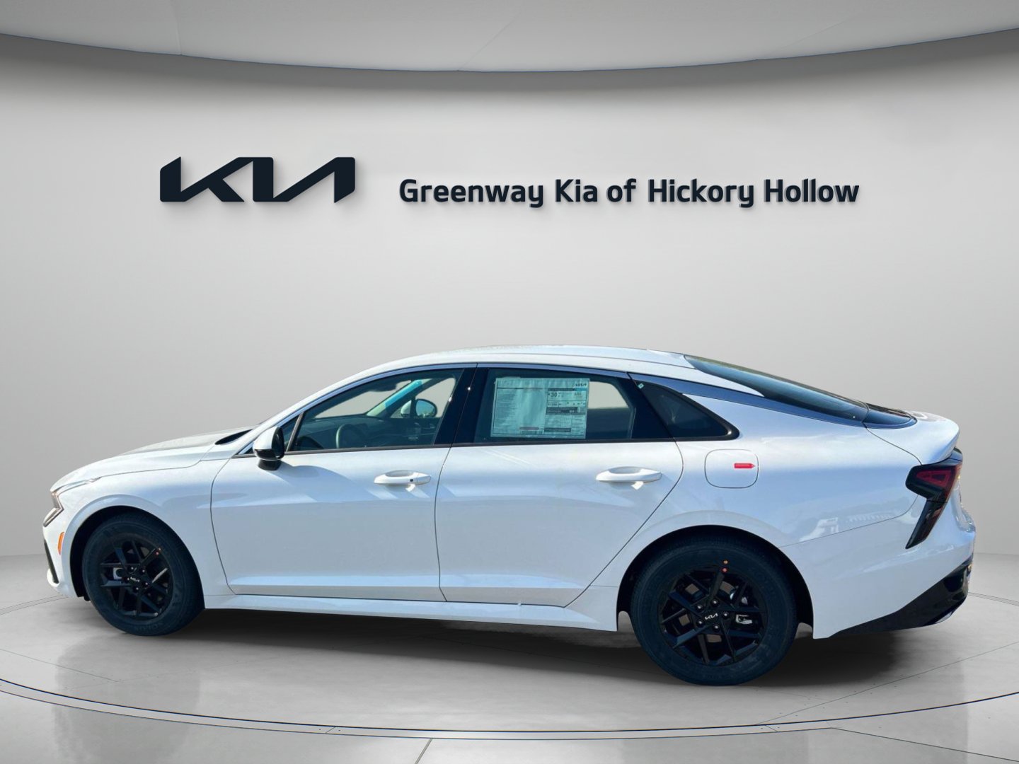 New 2027 Kia K5 LXS FWD image 4