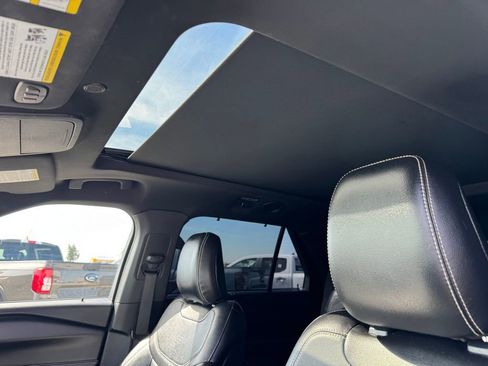 Used 2020 Ford Explorer ST image 16