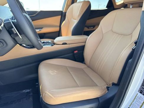 Used 2023 Lexus NX 350 AWD image 11