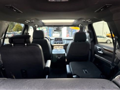 Certified 2023 Chevrolet Tahoe Premier AWD/4WD image 17