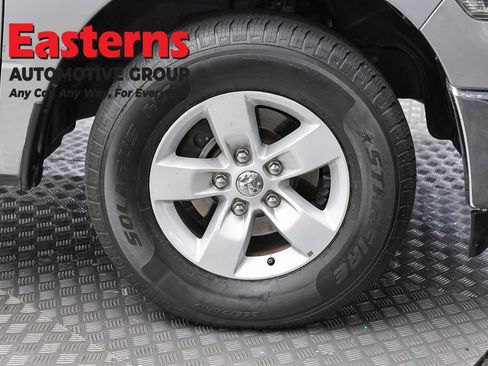 Used 2024 RAM 1500 Classic SLT RWD image 29