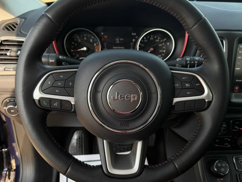 Used 2019 Jeep Compass Trailhawk w/ Safety & Security Group AWD/4WD image 21
