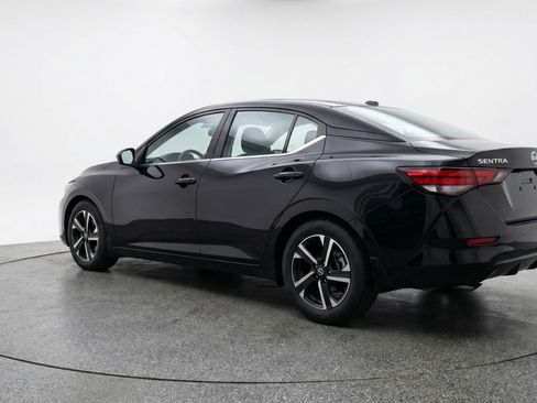 Used 2025 Nissan Sentra SV FWD image 6