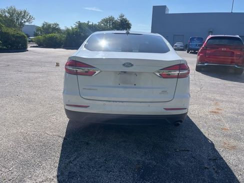 Used 2020 Ford Fusion SE FWD image 6