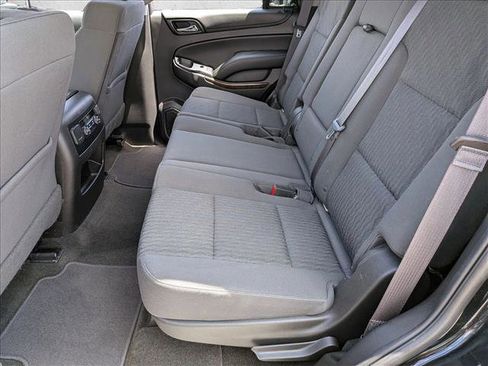 Used 2017 Chevrolet Tahoe LS RWD image 18