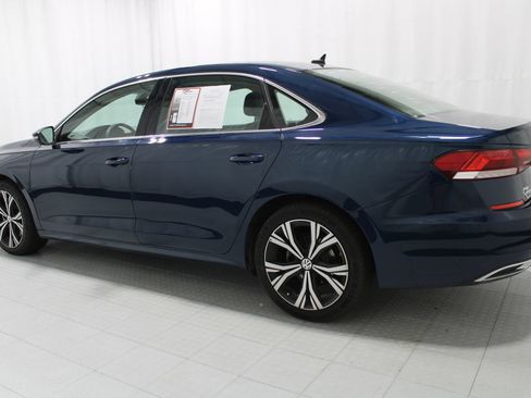 Used 2021 Volkswagen Passat 2.0T SE FWD image 8