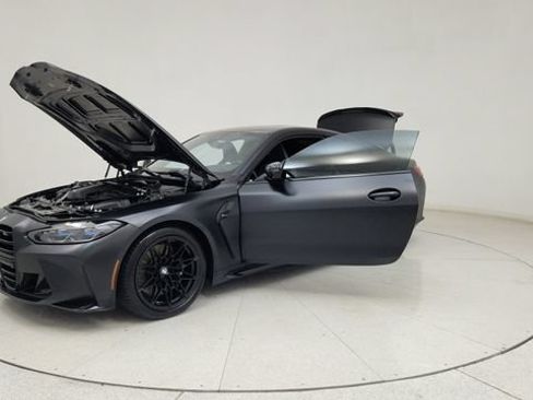 Used 2021 BMW M4 Competition w/ M Carbon Exterior Package RWD image 15