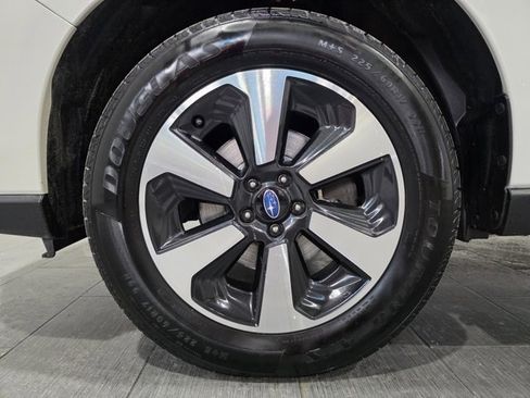 Used 2018 Subaru Forester 2.5i Premium image 23