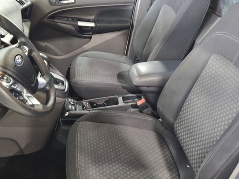 Used 2019 Ford Transit Connect XLT image 20