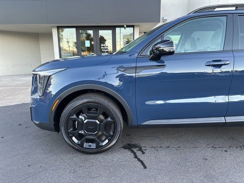 New 2026 Kia Sorento X-Line EX image 11