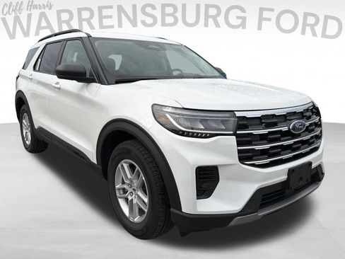 New 2026 Ford Explorer Active AWD/4WD image 1