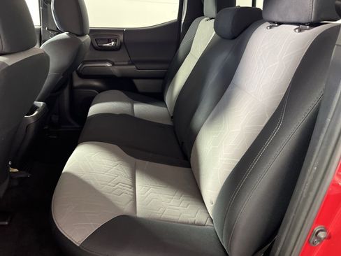 Used 2021 Toyota Tacoma TRD Off-Road w/ Technology Package image 25