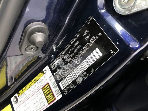 Used 2022 Toyota Highlander Limited image 32