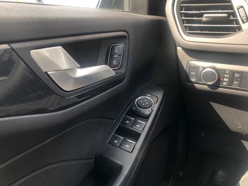 Certified 2023 Ford Escape ST-Line w/ Tech Pack #1 image 17