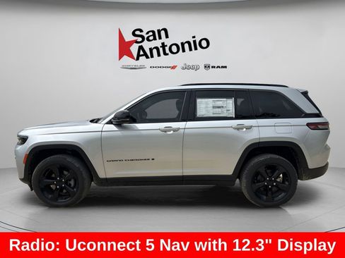 New 2026 Jeep Grand Cherokee Limited w/ Limited Altitude Package AWD/4WD image 5