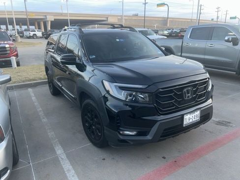 Used 2023 Honda Ridgeline Black Edition image 2