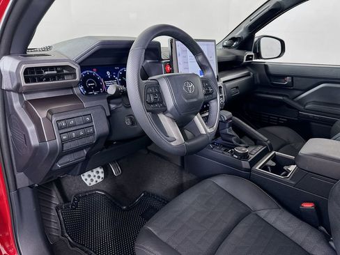 Used 2025 Toyota 4Runner TRD Sport Premium image 9