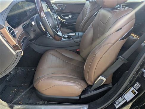 Used 2019 Mercedes-Benz S 560 4MATIC Sedan image 17