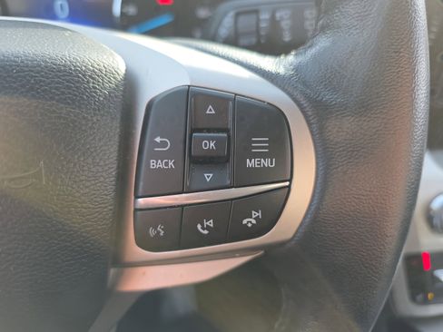 Used 2022 Ford Explorer XLT w/ Equipment Group 202A image 41