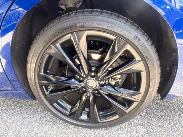 Used 2022 Lexus ES 350 F Sport w/ Accessory Package 2 FWD image 3