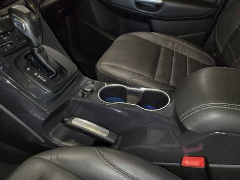 Used 2016 Ford Escape Titanium FWD image 26
