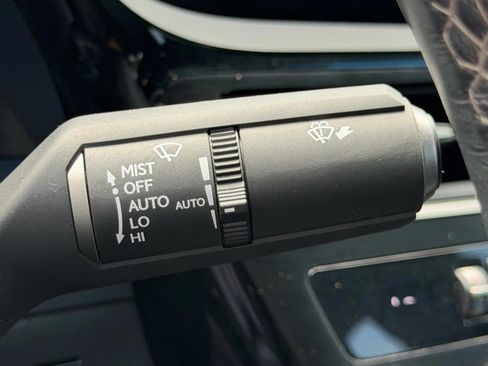Used 2023 Lexus ES 350 F Sport w/ Accessory Package (Z2) FWD image 24
