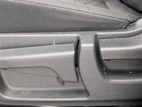 Certified 2024 Nissan Pathfinder S image 16