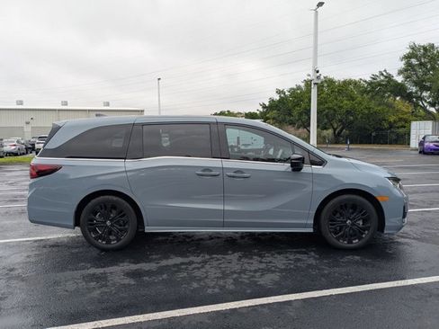 Used 2025 Honda Odyssey Sport-L image 5
