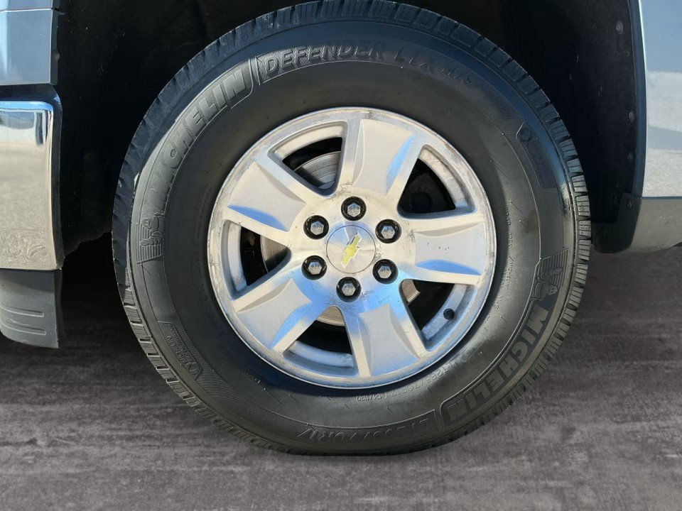 Used 2015 Chevrolet Silverado 1500 LT w/ All Star Edition AWD/4WD image 9