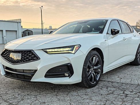 Used 2023 Acura TLX A-Spec Package image 3