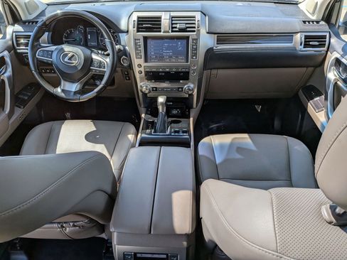 Used 2021 Lexus GX 460 Premium w/ Premium Package AWD/4WD image 25