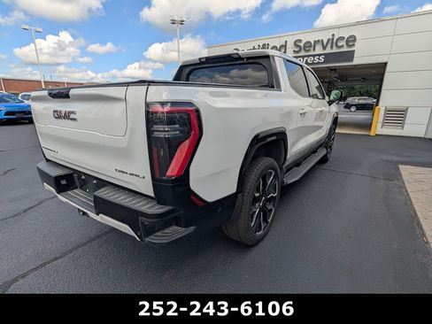 Used 2026 GMC Sierra EV Denali AWD/4WD image 6