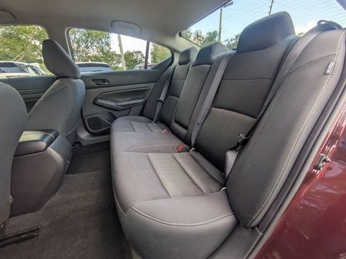 Used 2024 Nissan Altima 2.5 SV FWD image 12