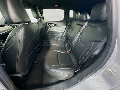 Certified 2025 Jeep Compass Limited AWD/4WD image 34