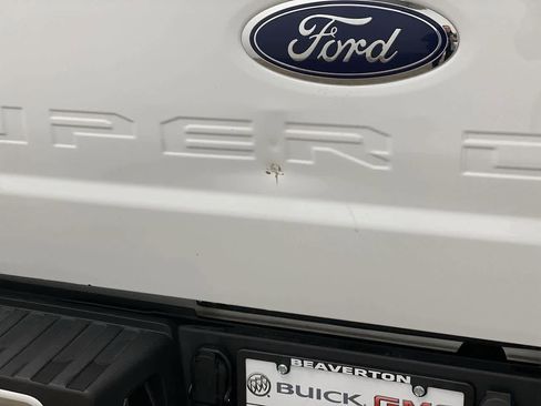 Used 2024 Ford F350 XLT image 31