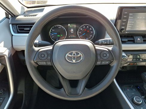 Certified 2022 Toyota RAV4 XLE image 21