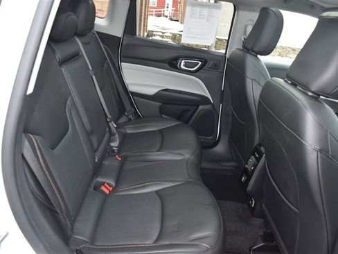 Used 2022 Jeep Compass Limited w/ Sun and Sound Group image 32