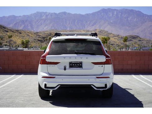 New 2025 Volvo XC60 B5 Core w/ Protection Package Premier image 8
