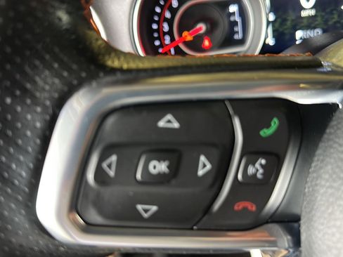 Used 2020 Jeep Gladiator Mojave AWD/4WD image 39