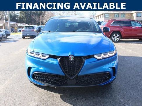 Used 2024 Alfa Romeo Tonale Veloce image 3