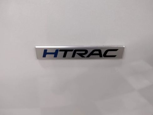 New 2026 Hyundai Ioniq 9 SE AWD/4WD image 13