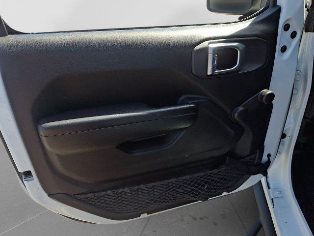 Used 2021 Jeep Wrangler Unlimited Sport AWD/4WD image 14