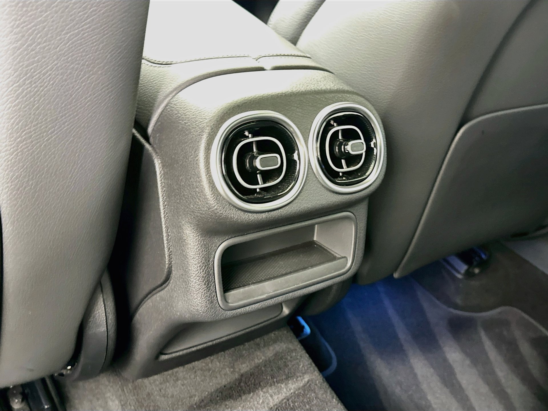 Certified 2026 Mercedes-Benz GLC 300 4MATIC w/ AMG Line image 29